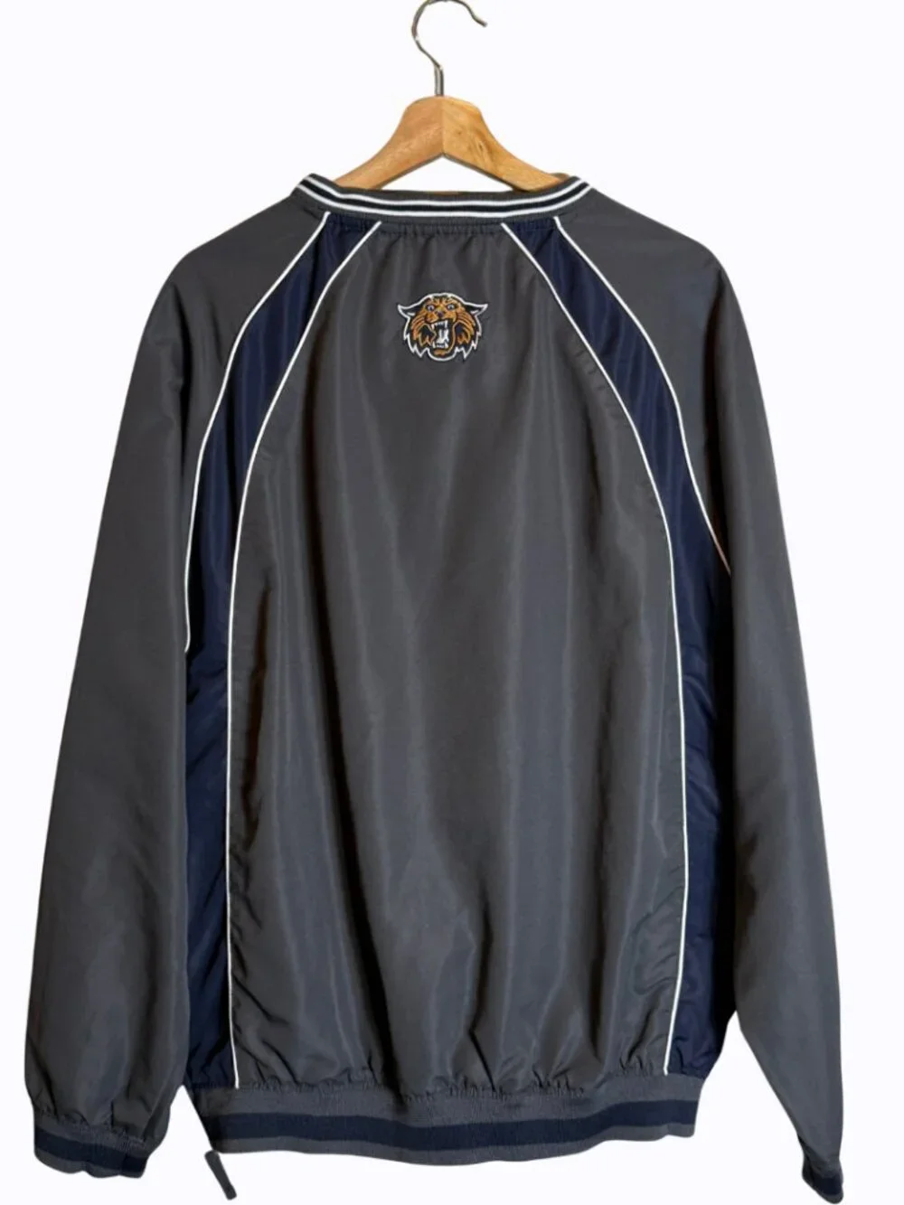 Villanova University Wildcats V-Neck Windbreaker Jacket Men's Medium Gray Sports